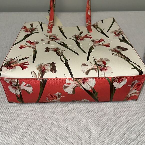 TED BAKER Coral Ivory Green Floral Faux Leather The Icon Tote - Picture 7 of 12